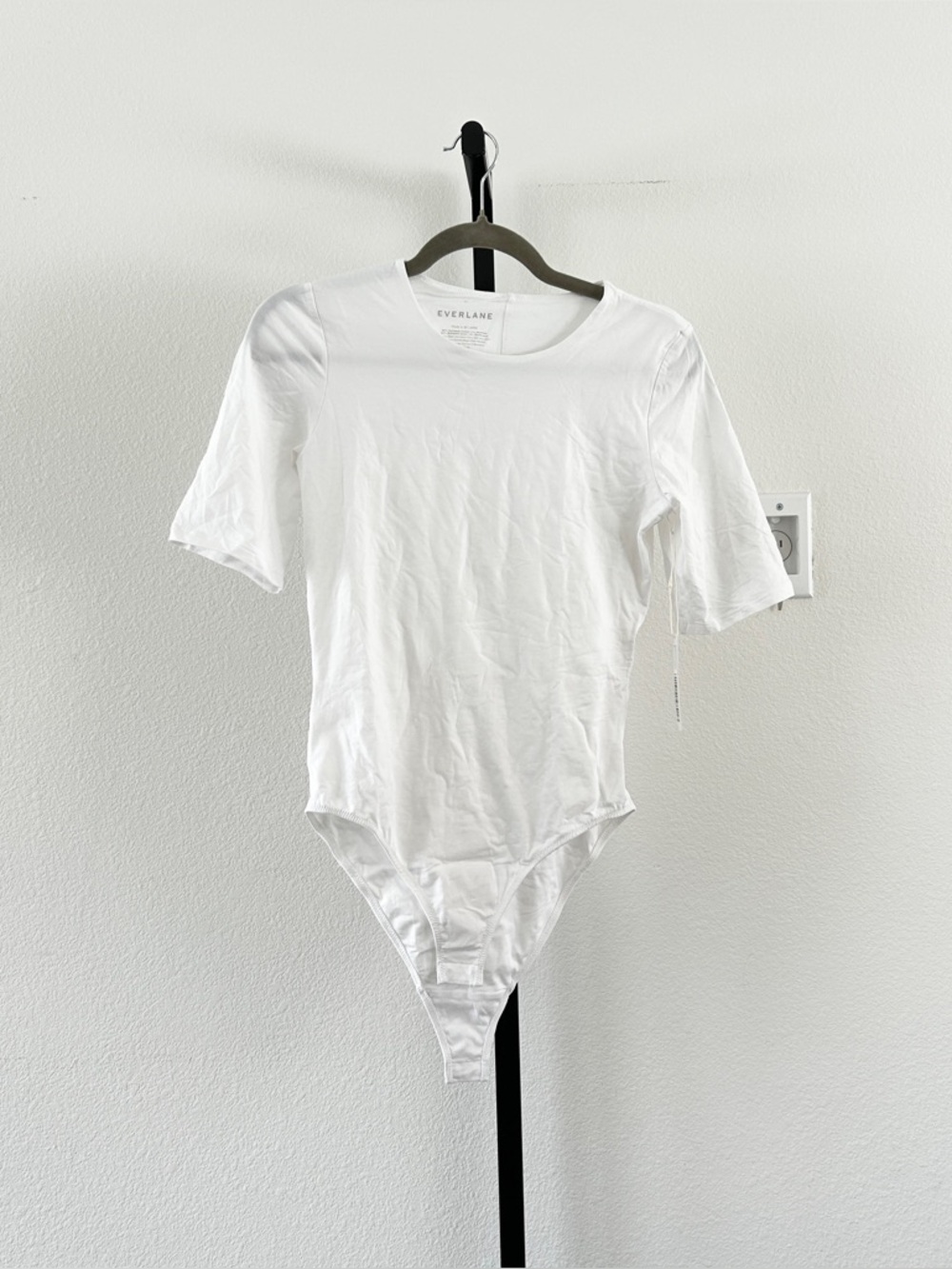 NWT Everlane The Short-Sleeve Crew Neck Bodysuit White Bikini, Size M, Retail$48